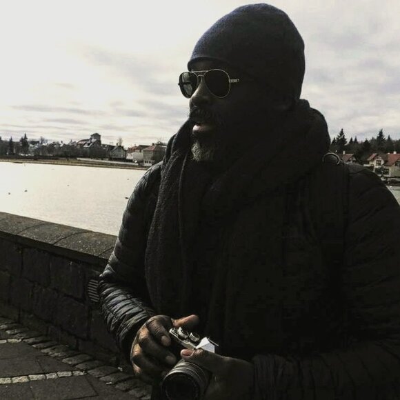 Meet your Posher, Stephen - Picture 1 of 1